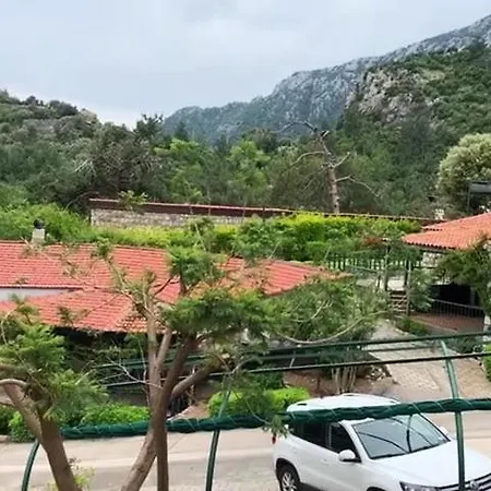 Semesterbostad Amos Stone House - Sea View - Private Cove Access Marmaris