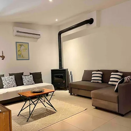 Semesterbostad Amos Stone House - Sea View - Private Cove Access Marmaris